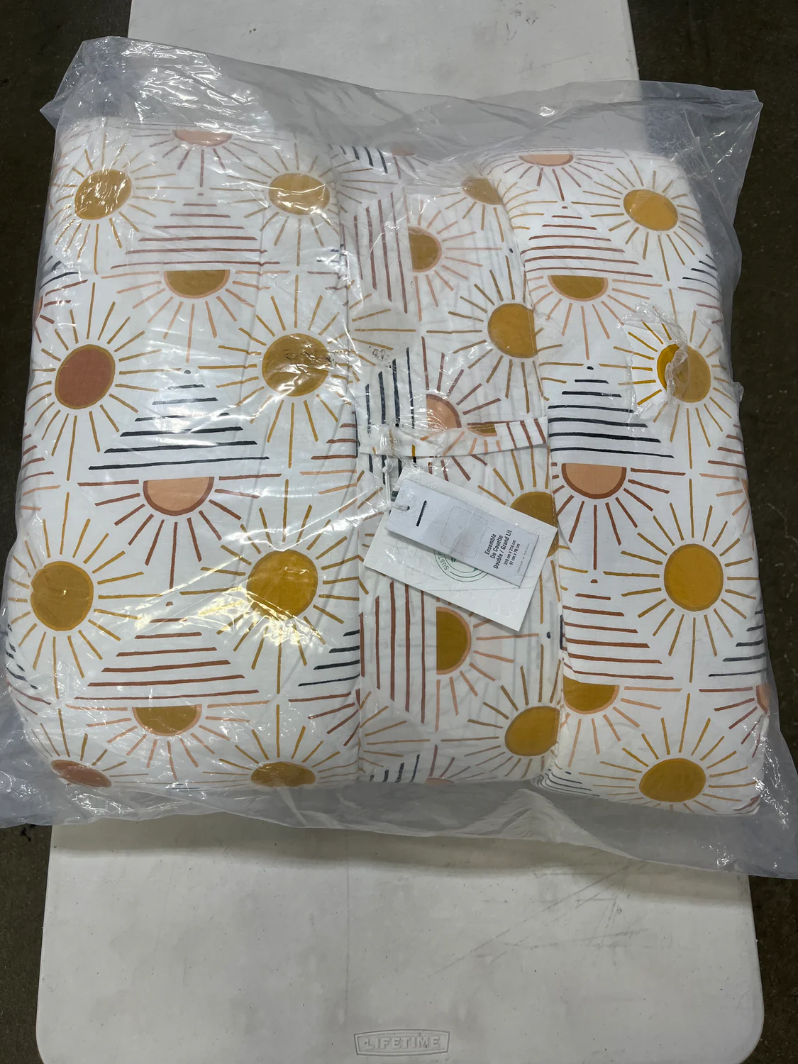 Assorted Comforters: 92% Off Original Retail - Image 2