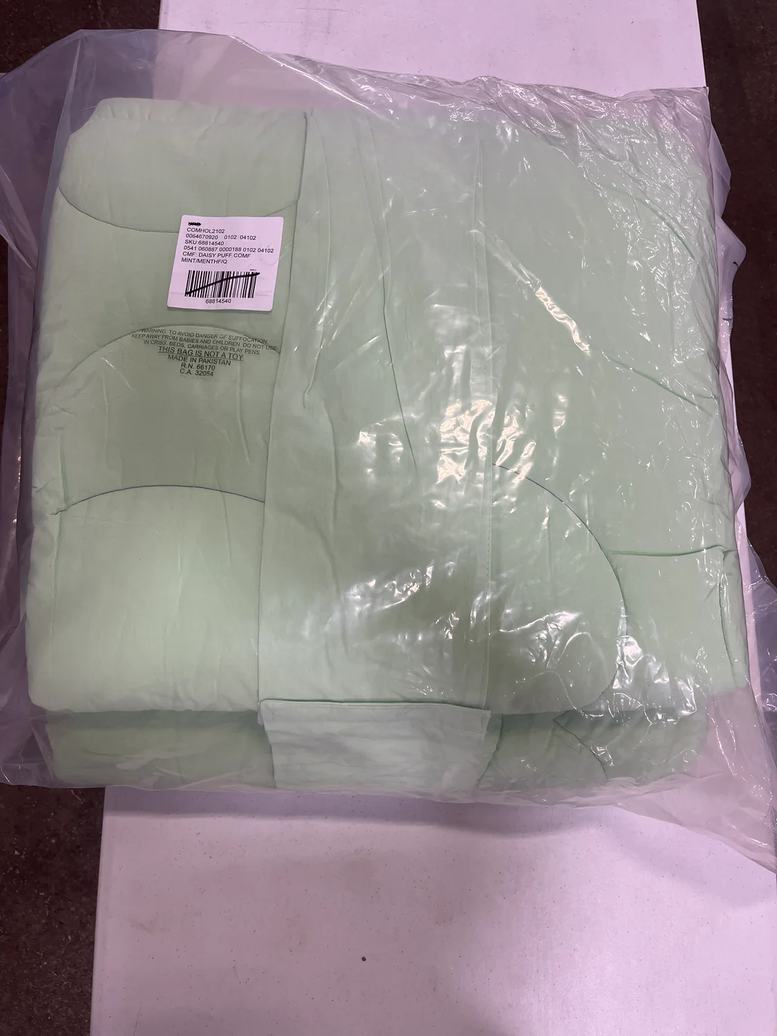 Assorted Comforters: 92% Off Original Retail - Image 3