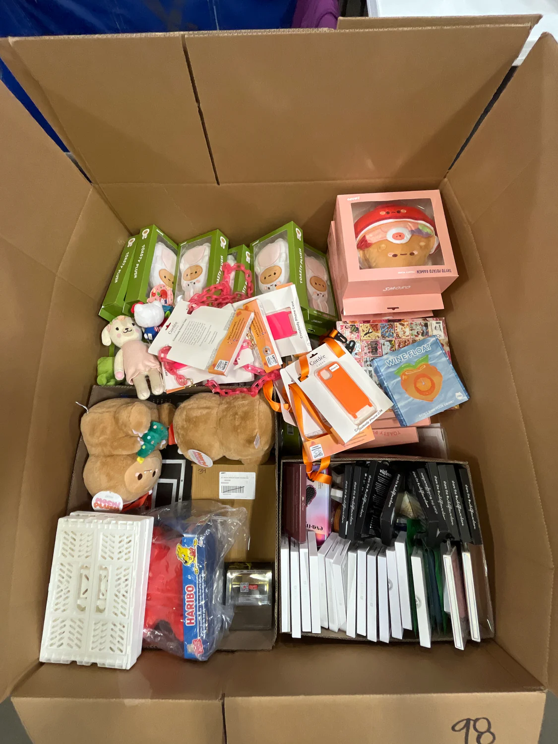 Mixed Pallet: 92% Off Original Retail